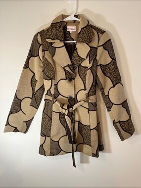 3 Sisters trench size small
